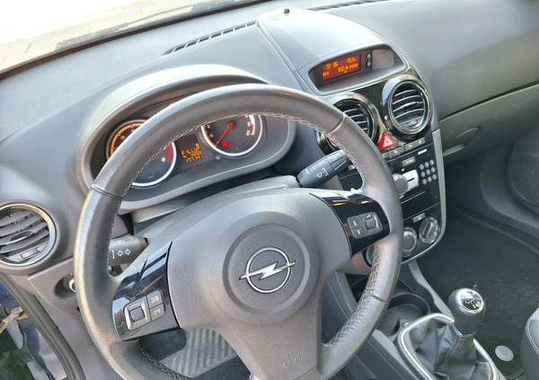 Opel Corsa cena 16500 przebieg: 174000, rok produkcji 2010 z Sochaczew małe 79